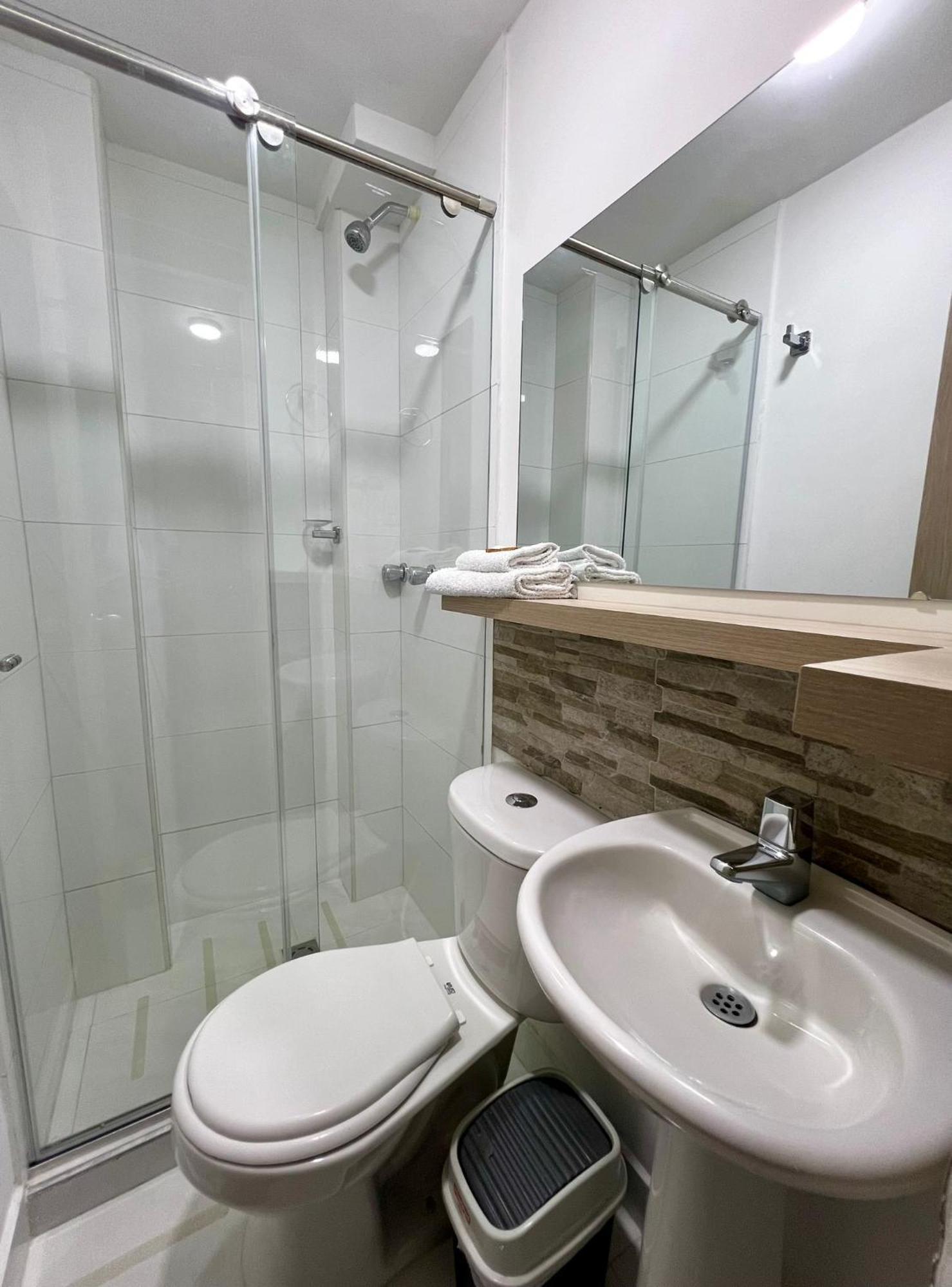 Hotel Adel Manizales Zewnętrze zdjęcie