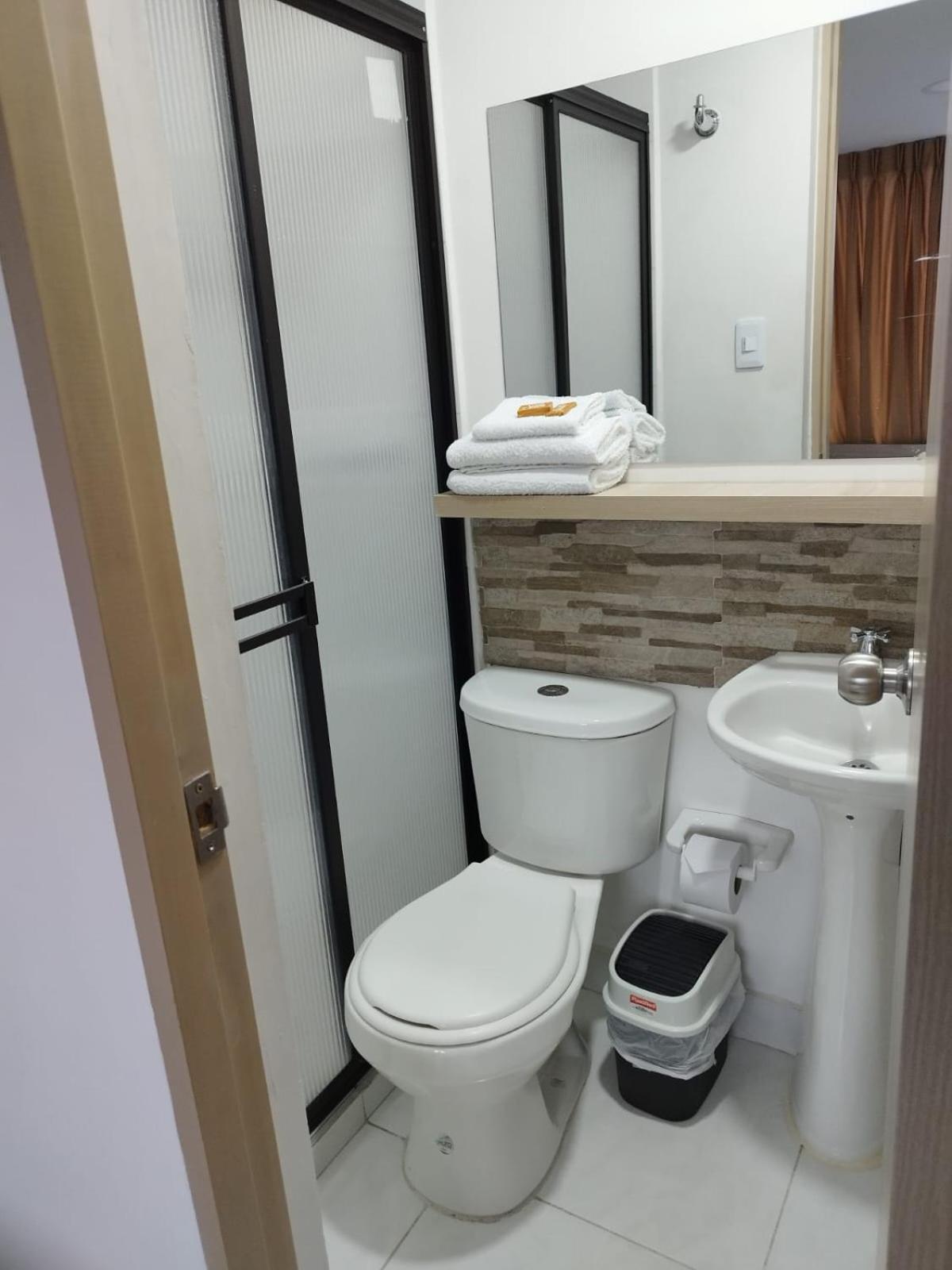 Hotel Adel Manizales Zewnętrze zdjęcie