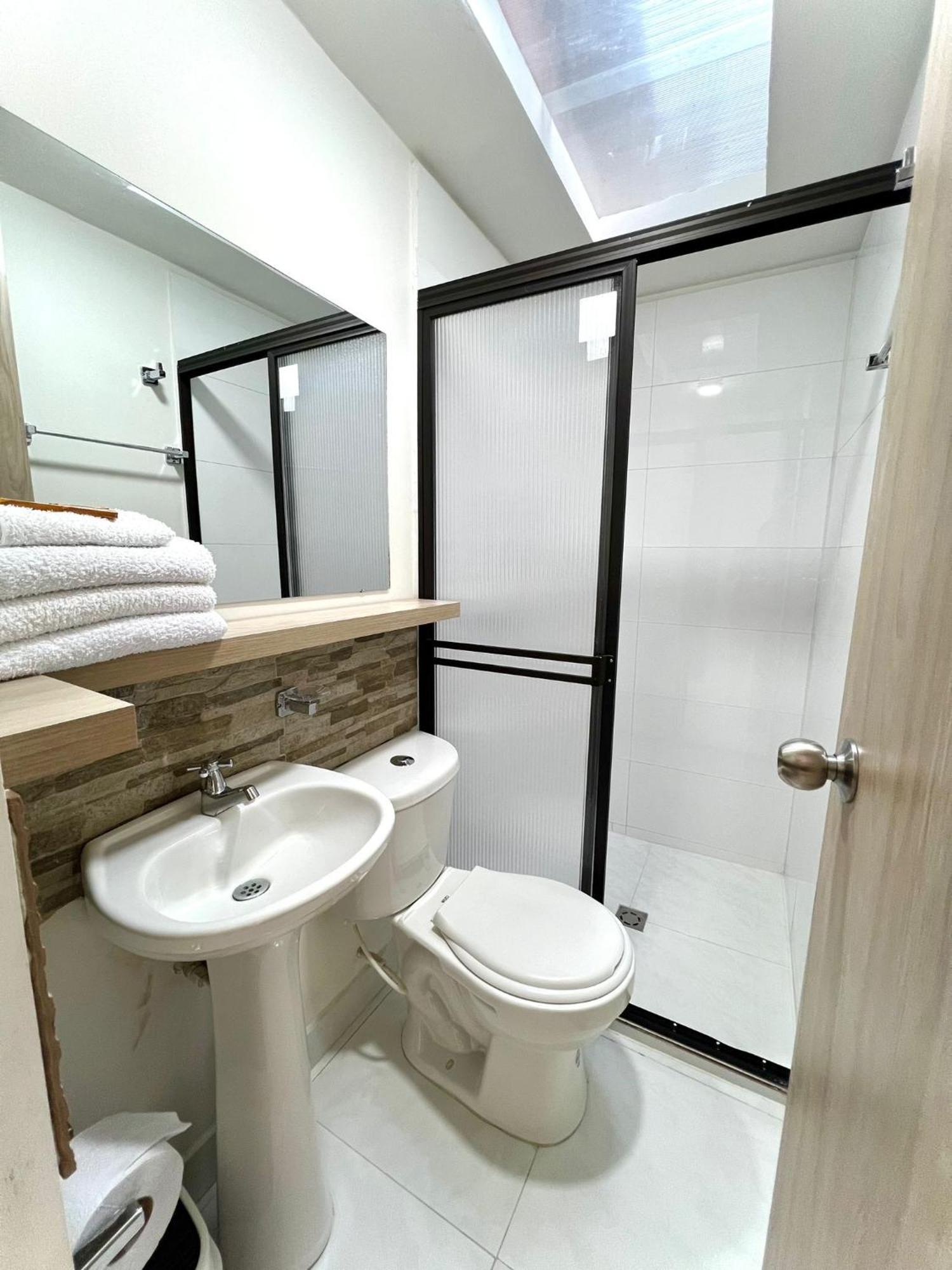 Hotel Adel Manizales Zewnętrze zdjęcie