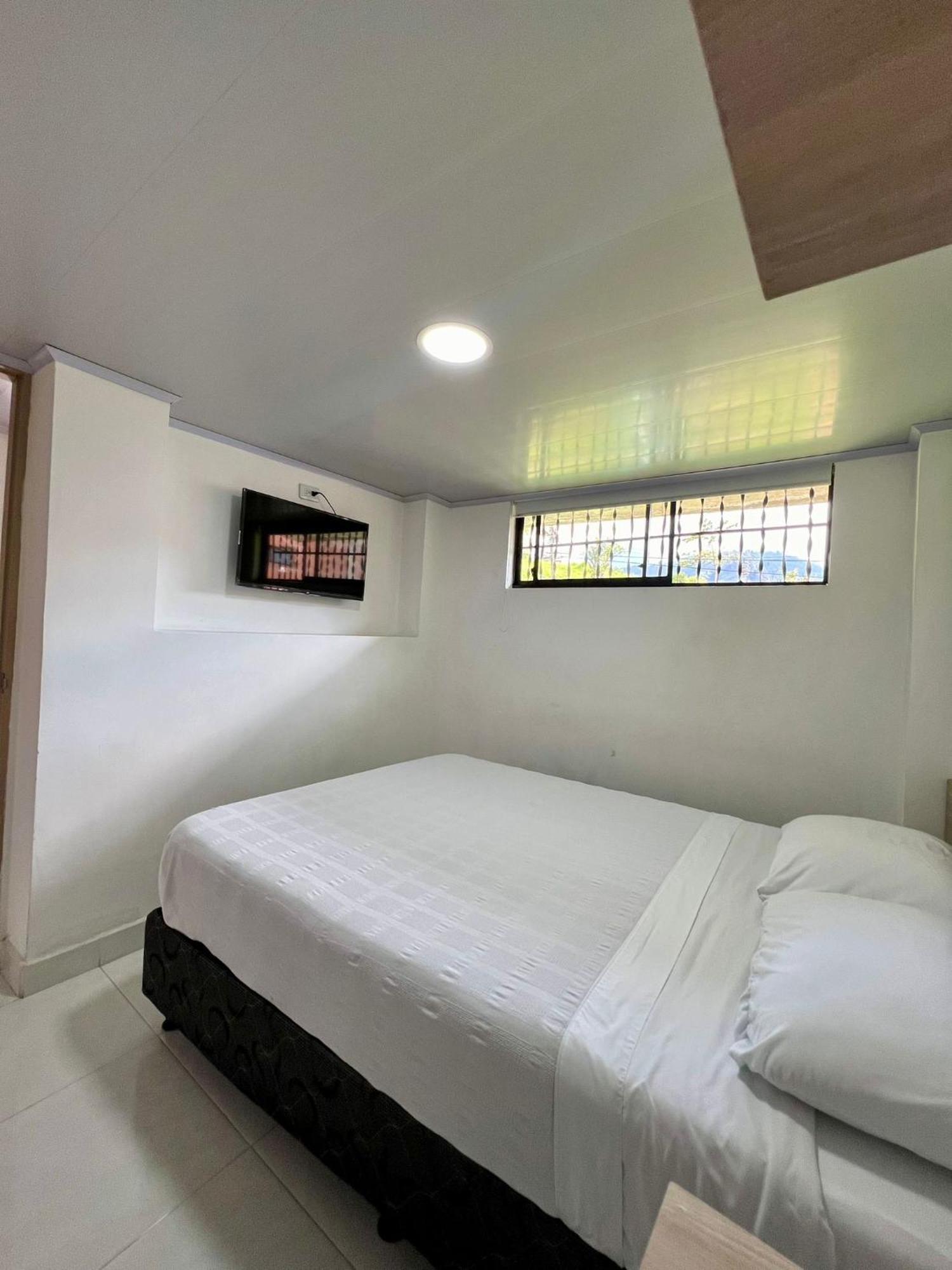 Hotel Adel Manizales Zewnętrze zdjęcie